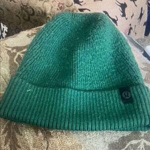 Lulu lemon beanie